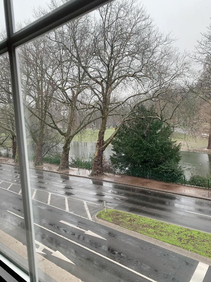 Moebliertes Wohnung Am Geroweiher Moenchengladbach Eksteriør billede
