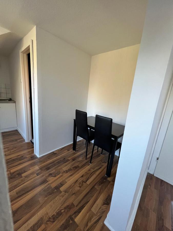 Moebliertes Wohnung Am Geroweiher Moenchengladbach Eksteriør billede